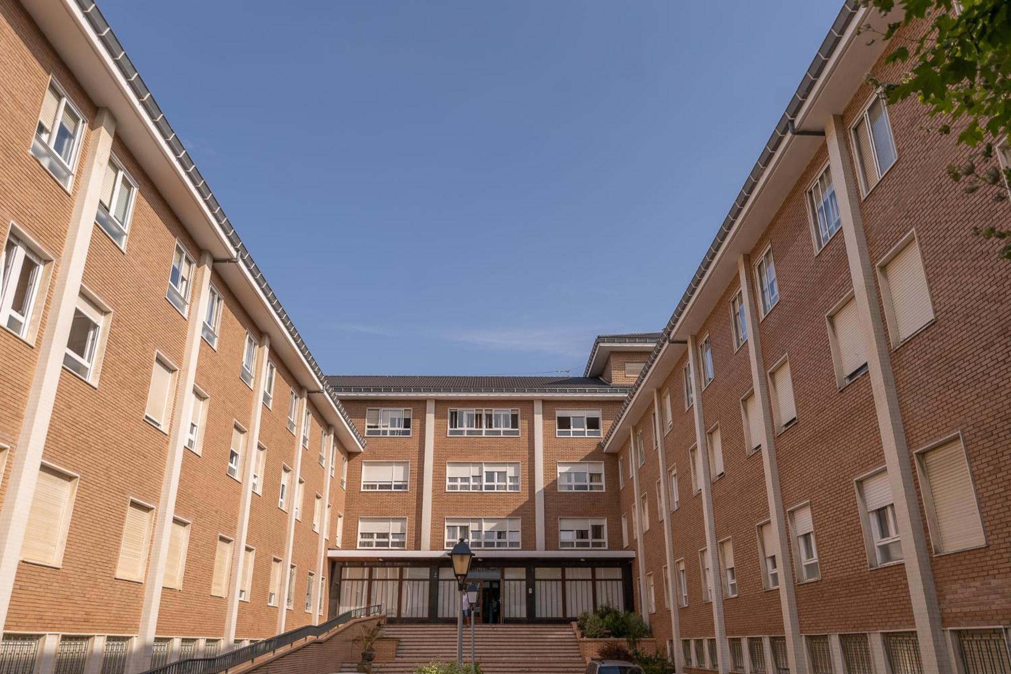 Residencia Universitaria Alto De Miranda - Resisantander Hotel ภายนอก รูปภาพ